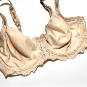 Wacoal Sheer Tan & Lace Embroidered Trim Wire Bra
